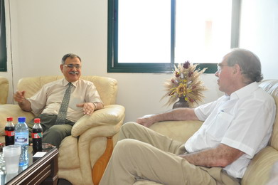 A Medical British Delegation Visits IUG